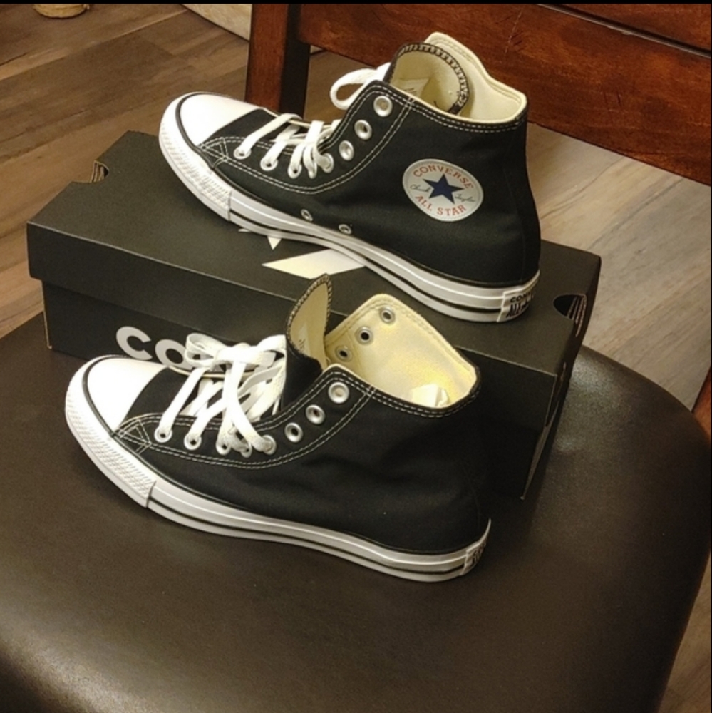 Converse Chuck Taylor Hi Top Shoes Unisex